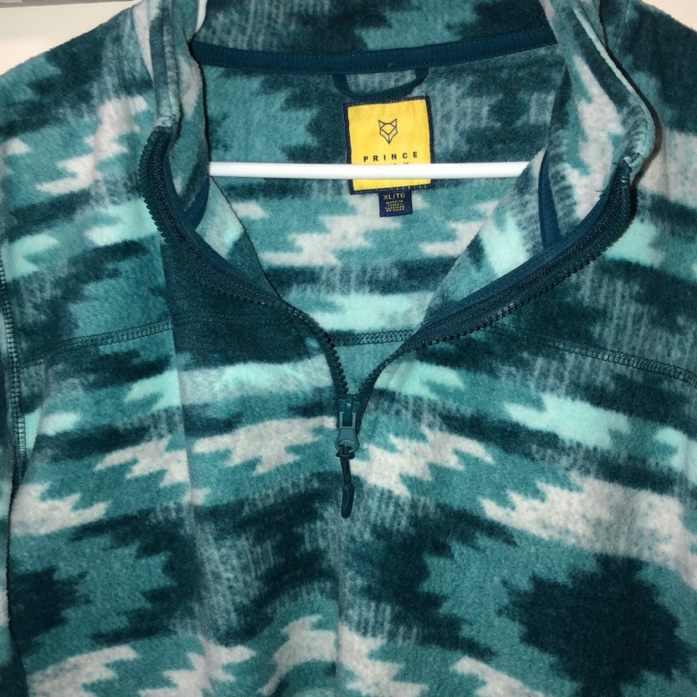 Aztec sweatshirt - Picture 4 of 4